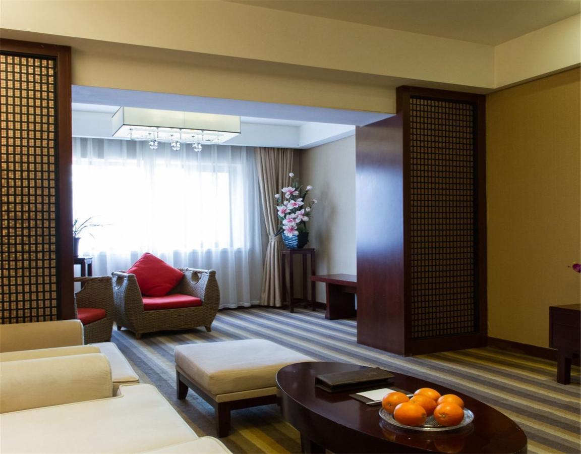 Beijing Dragon Spring Hotel Exterior foto